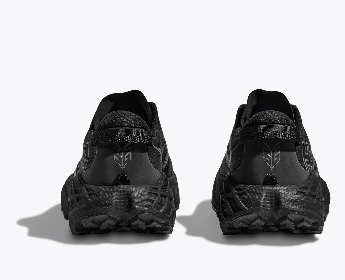 HOKA Speedgoat 7 All Black